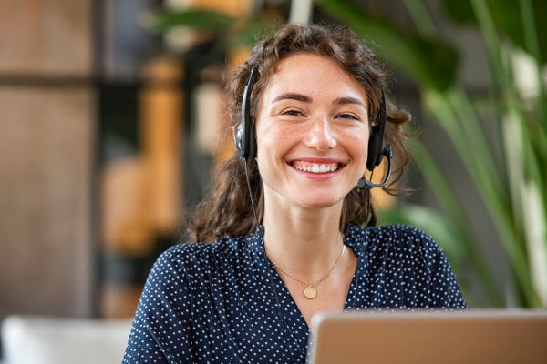 7 Common Customer Service Mistakes and How to Avoid Them with Live Chat 7 Common Customer Service Mistakes and How to Avoid Them with Live Chat